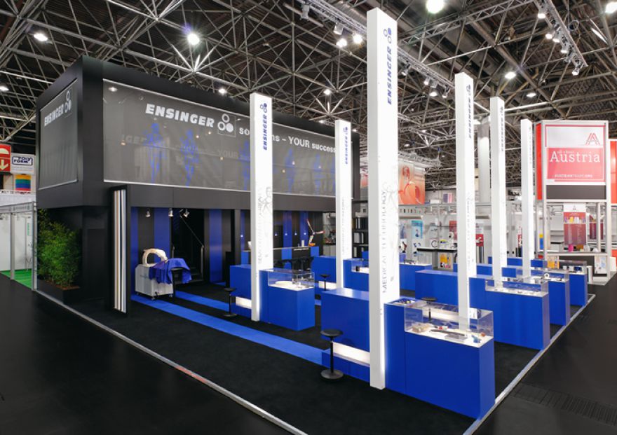Ensinger Messestand - bluepool